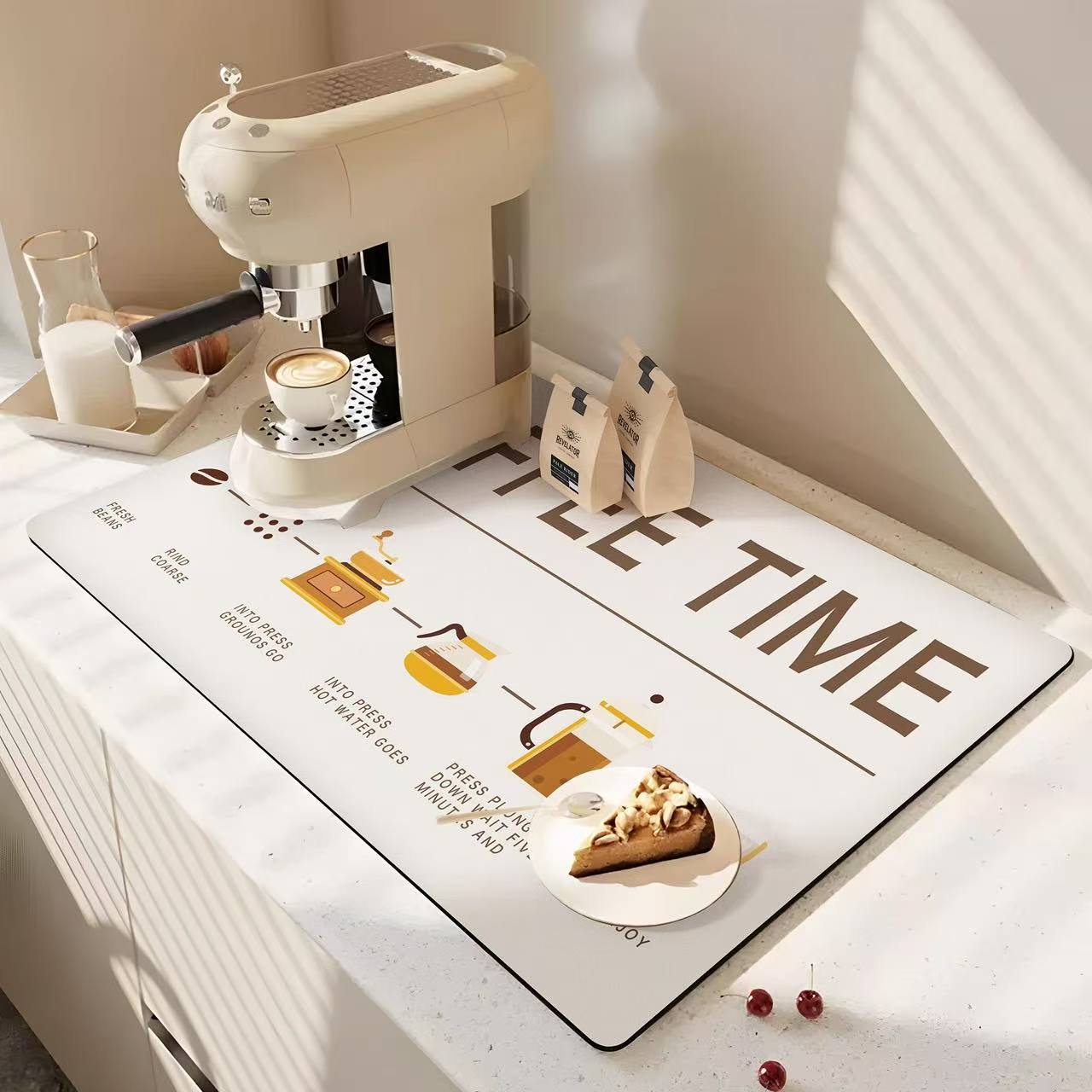 Extra-large universal silicone water-draining pad, anti-slip, easy to clean, can be cut at will, suitable for kitchen countertops, dining tables, washbasins, bathrooms, pet pads